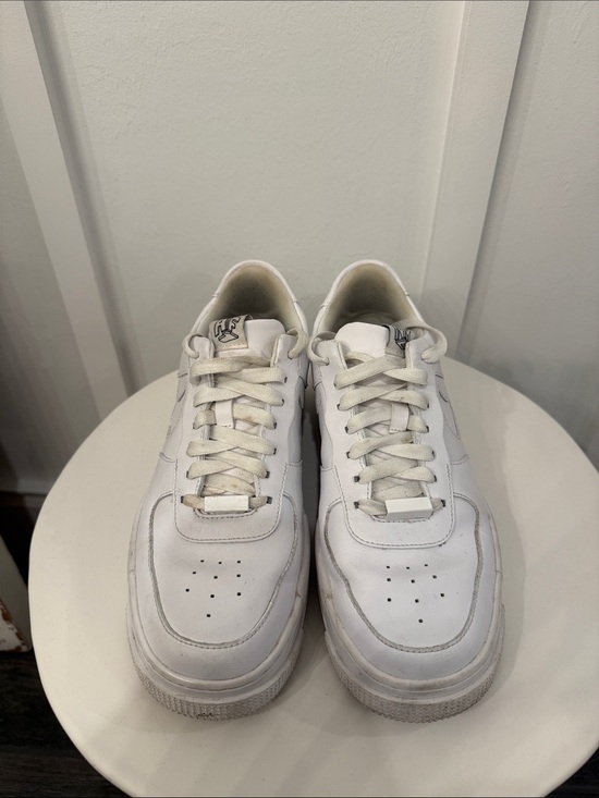 Nike Other - Nike White Leather Casual Low-Top Sneakers